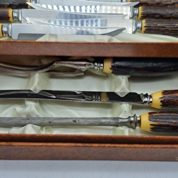 Sheffield Knife Set Lion Brand by George Wood & Sons - Picture 7 of 11